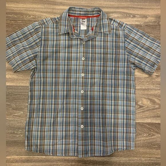 The North Face Men’s Button Up Shirt.  Size: M.  Front pocket. - Picture 1 of 5